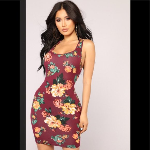 Fashion Nova Dresses & Skirts - NWT Fashion Nova Burgundy Flowers And Chocolate Floral Tank Dress Size Large